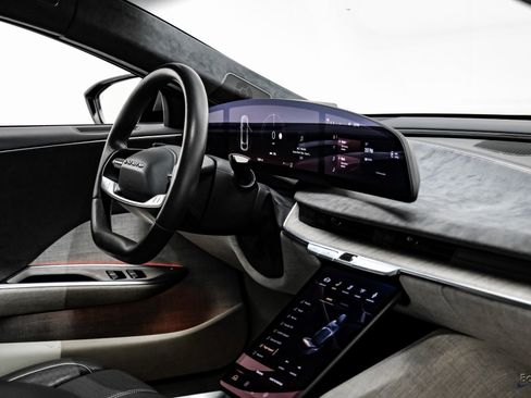 Used 2022 Lucid Air Dream Edition image 48