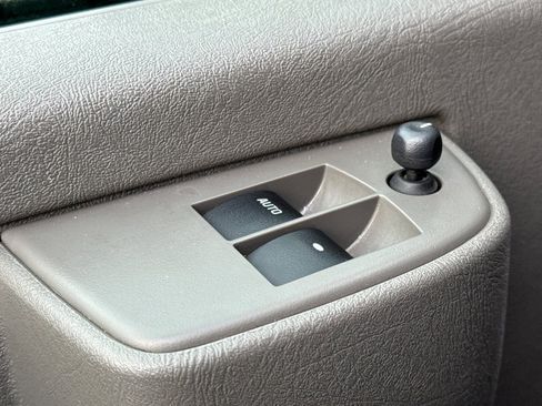 Used 2023 Chevrolet Express 2500 Extended w/ Driver Convenience Package image 11