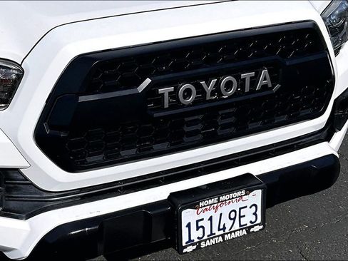 Used 2017 Toyota Tacoma TRD Pro image 26