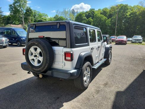 Used 2021 Jeep Wrangler Unlimited Sport AWD/4WD image 6