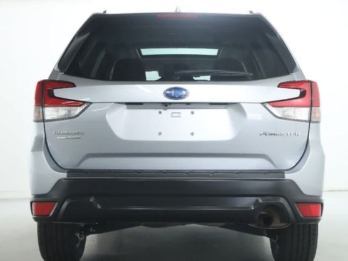 Certified 2021 Subaru Forester Premium AWD/4WD image 45