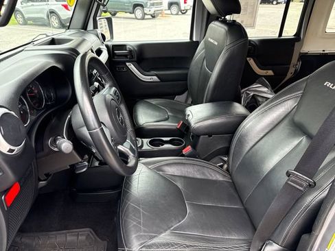Used 2016 Jeep Wrangler Unlimited Rubicon AWD/4WD image 11