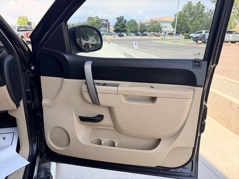 Used 2011 GMC Sierra 1500 SLE w/ Power Tech Package AWD/4WD image 25