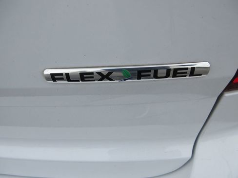 Used 2013 Ford Explorer XLT image 10