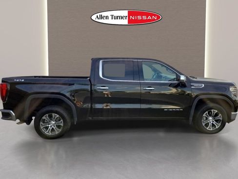 Used 2025 GMC Sierra 1500 SLT AWD/4WD image 5