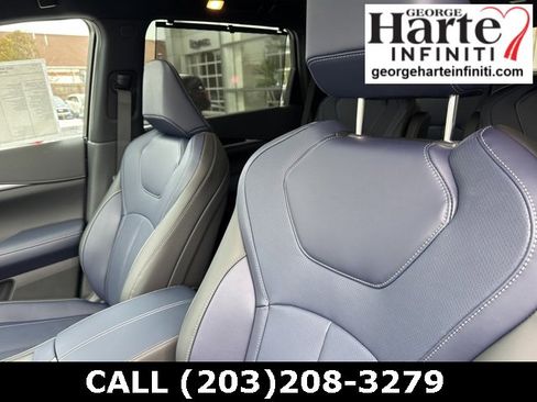 New 2026 INFINITI QX60 Sport w/ Dark Cargo Package image 24