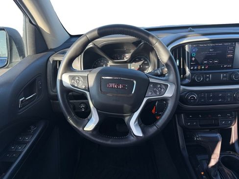 Used 2020 GMC Canyon SLT image 13