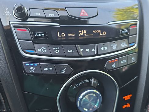 Used 2023 Acura RDX w/ Advance Package FWD image 22
