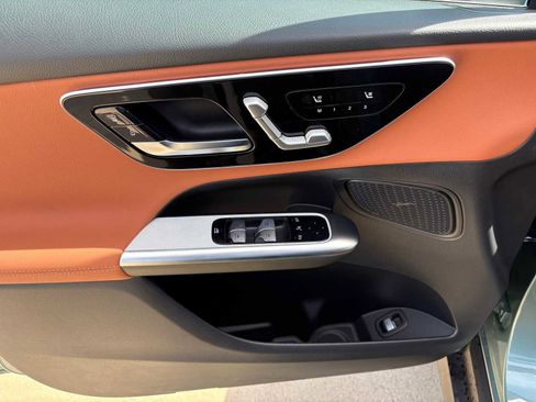 New 2026 Mercedes-Benz GLC 300 4MATIC image 13