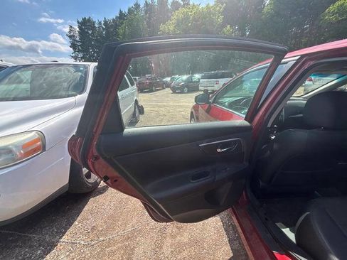 Used 2015 Nissan Altima 2.5 SL w/ Moonroof Package FWD image 24