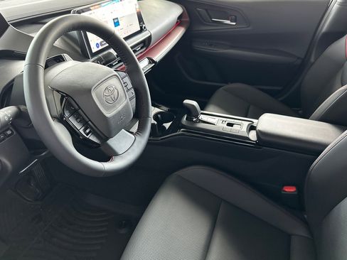 New 2026 Toyota Prius Plug-In Hybrid image 10