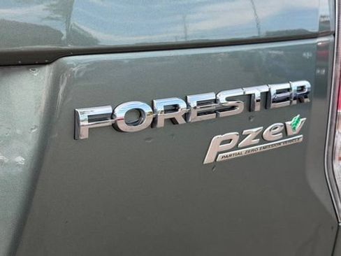 Used 2017 Subaru Forester 2.5i w/ Alloy Wheel Package AWD/4WD image 11