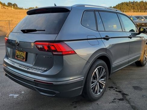 Used 2024 Volkswagen Tiguan Wolfsburg Edition image 5