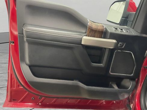 Used 2020 Ford F150 Lariat w/ Max Trailer Tow Package image 9