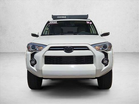 Used 2023 Toyota 4Runner SR5 Premium w/ Moonroof Package AWD/4WD image 2