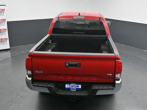 Used 2020 Toyota Tacoma 4x4 Double Cab image 30