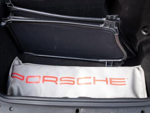 Used 2004 Porsche 911 Carrera 4S image 44