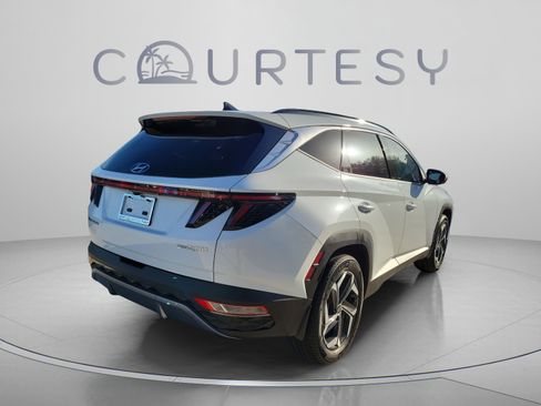 Used 2022 Hyundai Tucson Limited AWD/4WD image 3