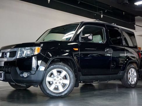 Used 2011 Honda Element EX image 1