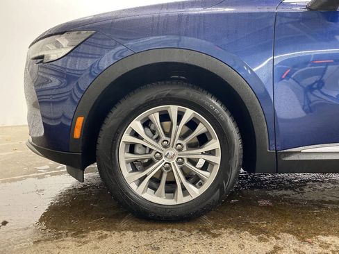 Used 2023 Buick Envision Preferred image 11