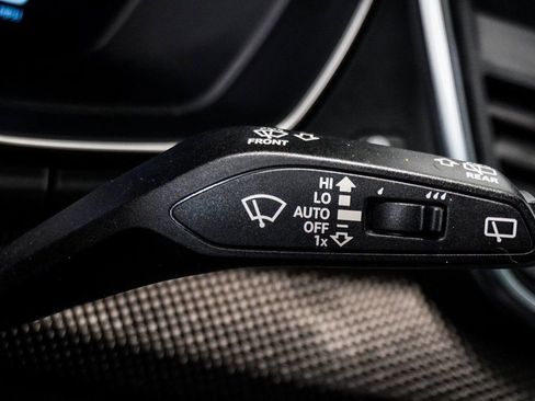 Used 2022 Audi SQ5 Prestige w/ Prestige Package image 33