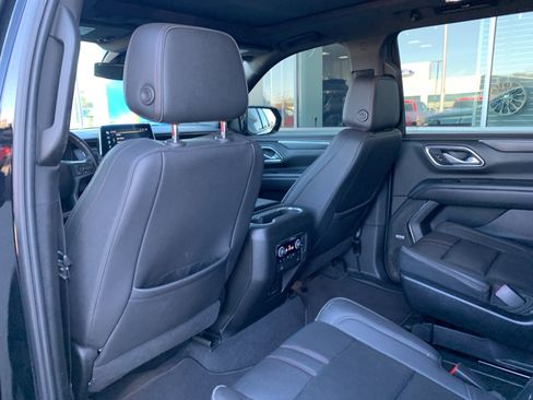 Used 2022 Chevrolet Tahoe RST w/ Luxury Package image 21