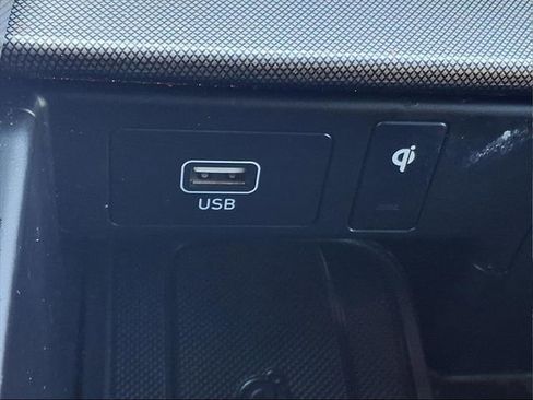 Used 2022 Hyundai Palisade Calligraphy w/ Winter Package image 20