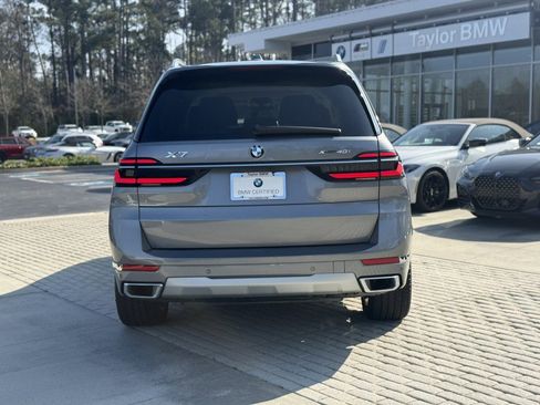 Certified 2025 BMW X7 xDrive40i w/ Executive Package image 5