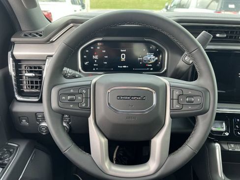 New 2026 GMC Sierra 2500 Denali w/ Denali Reserve Package AWD/4WD image 17