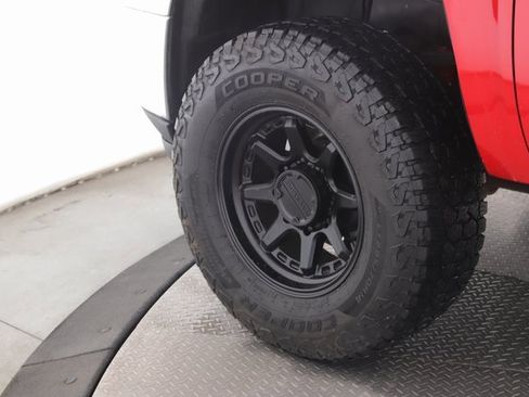 Used 2011 Chevrolet Silverado 2500 LT w/ Snow Plow Prep Package image 13