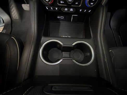 Certified 2023 GMC Yukon XL SLT image 21