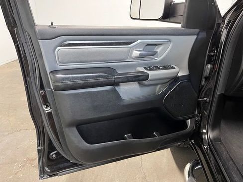 Used 2019 RAM 1500 Big Horn AWD/4WD image 23