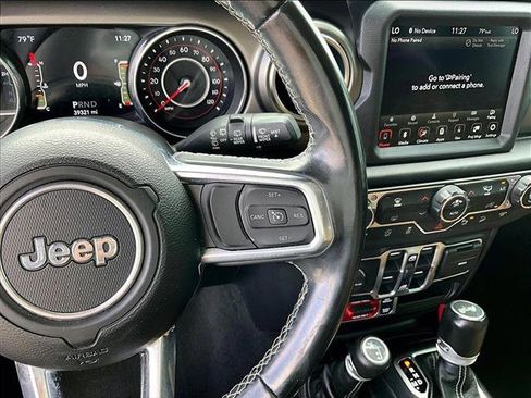Used 2021 Jeep Wrangler Unlimited Rubicon w/ Dual Top Group AWD/4WD image 19