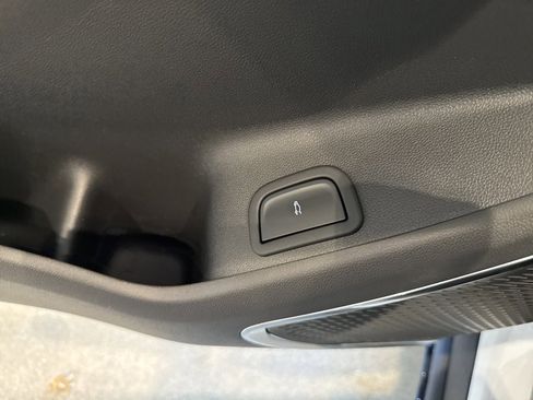 New 2026 GMC Acadia Elevation w/ Elevation Premium Package image 24