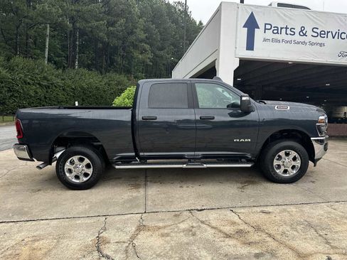 Used 2026 RAM 2500 Big Horn AWD/4WD image 8