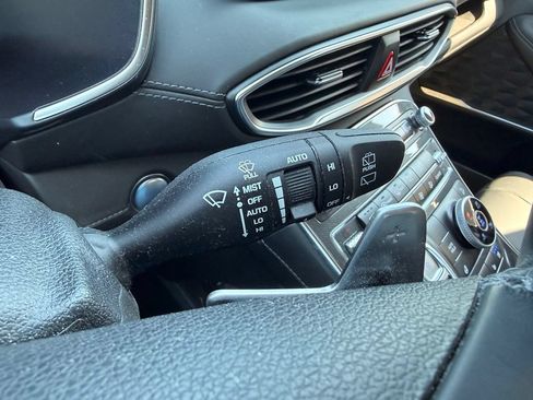 Used 2023 Hyundai Santa Fe Limited AWD/4WD image 19