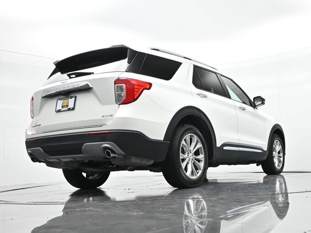 Used 2023 Ford Explorer Limited w/ Limited Technology Package AWD/4WD image 25