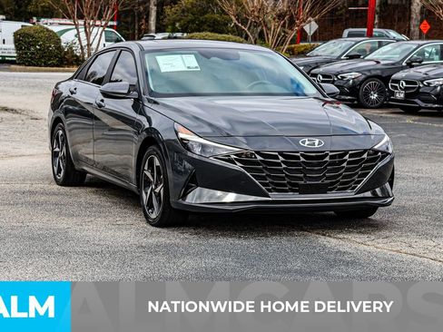 Used 2023 Hyundai Elantra Limited image 5