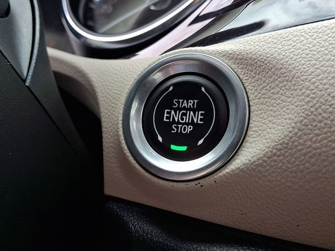 Certified 2021 Buick Encore GX Preferred FWD image 22