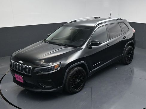 Used 2020 Jeep Cherokee Latitude image 13