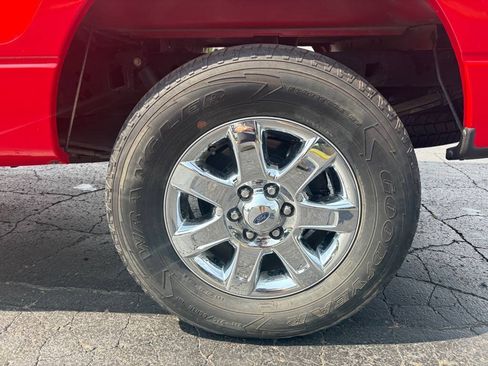 Used 2014 Ford F150 XLT w/ Equipment Group 302A Luxury AWD/4WD image 10