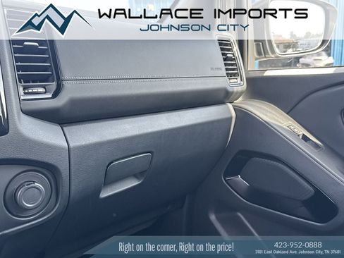 Used 2023 Nissan Frontier SV w/ Midnight Edition Package AWD/4WD image 20