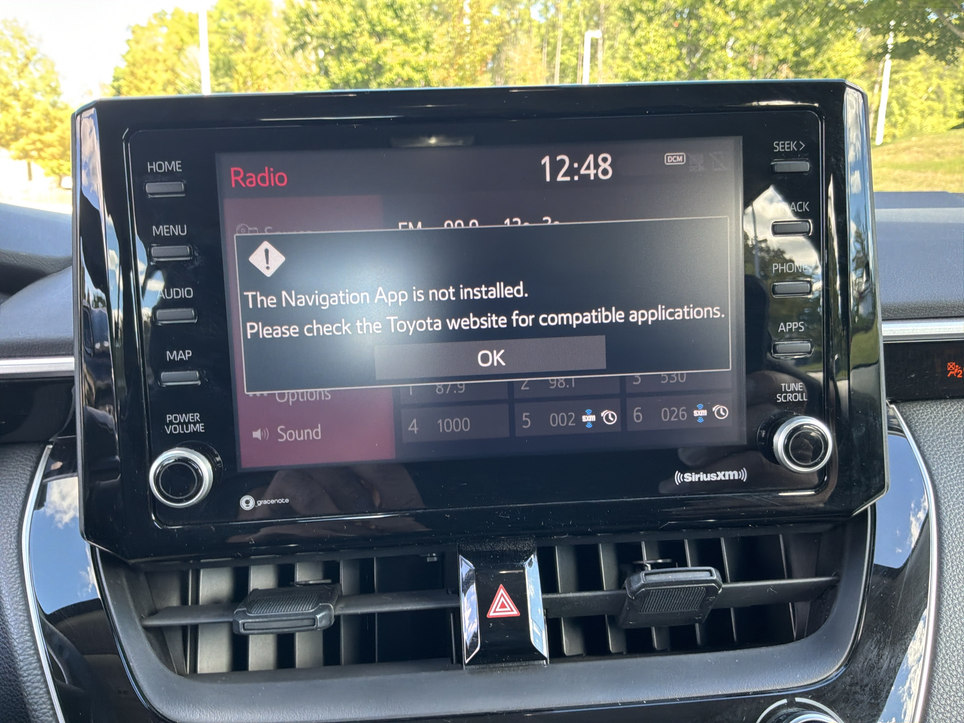 Used 2022 Toyota Corolla LE FWD image 24