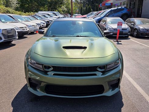 Used 2020 Dodge Charger Scat Pack RWD image 2