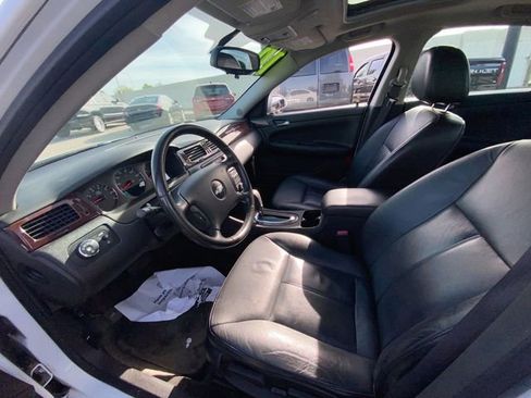 Used 2010 Chevrolet Impala LT w/ Luxury Edition Package FWD image 19