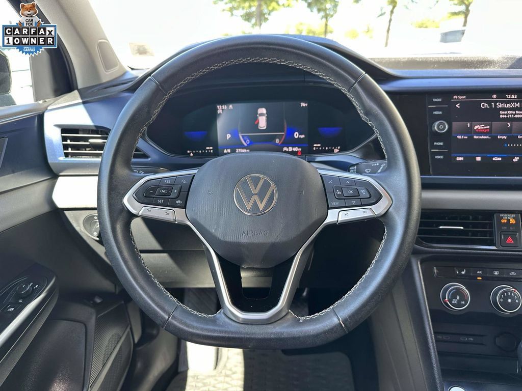 Used 2022 Volkswagen Taos SE AWD/4WD image 13