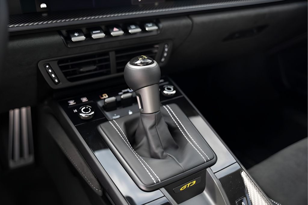 Used 2026 Porsche 911 GT3 RWD image 34