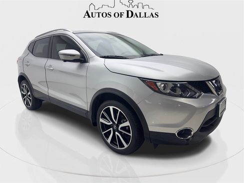 Used 2019 Nissan Rogue Sport SL w/ Premium Package image 4