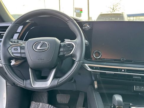 Used 2025 Lexus RX 350 AWD image 15