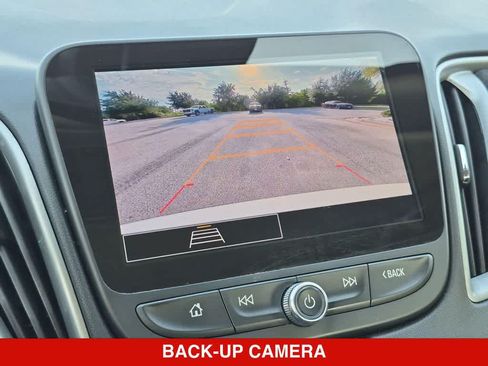 Used 2024 Chevrolet Malibu LT FWD image 28